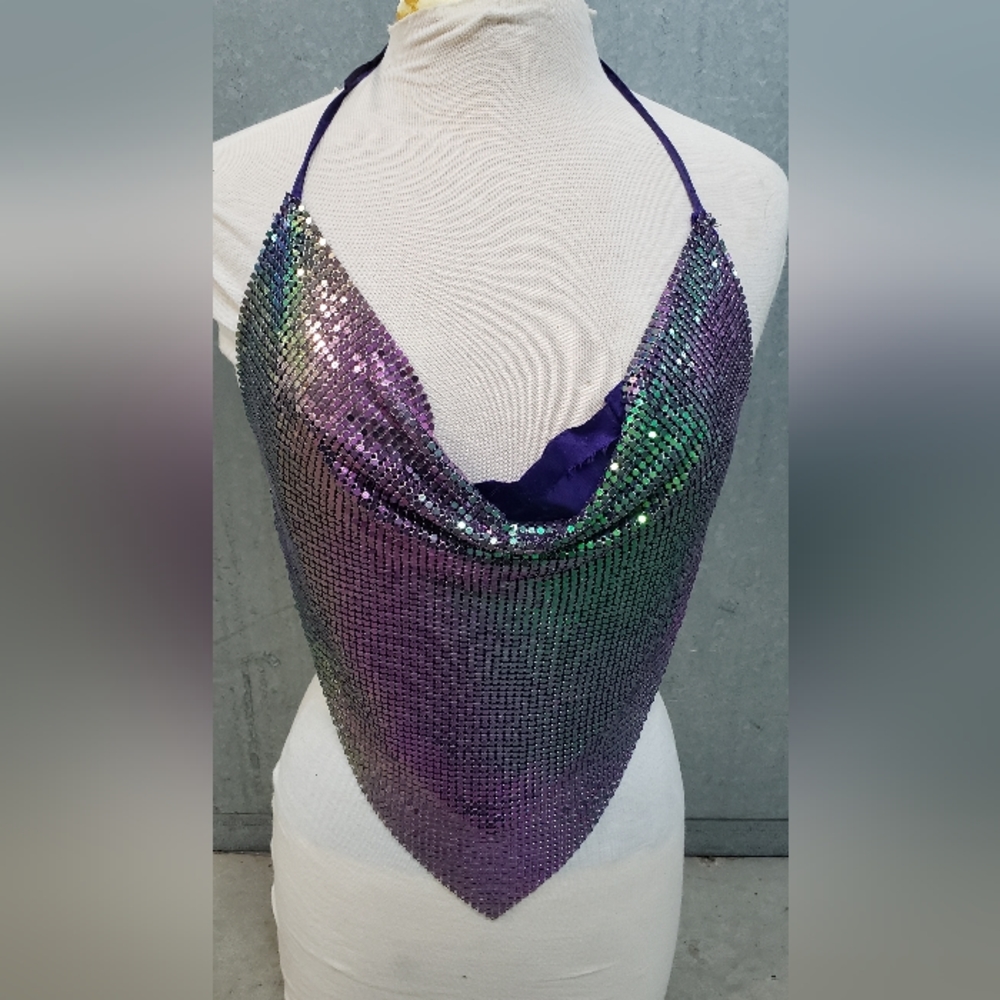 Raver Sequin Haller Top